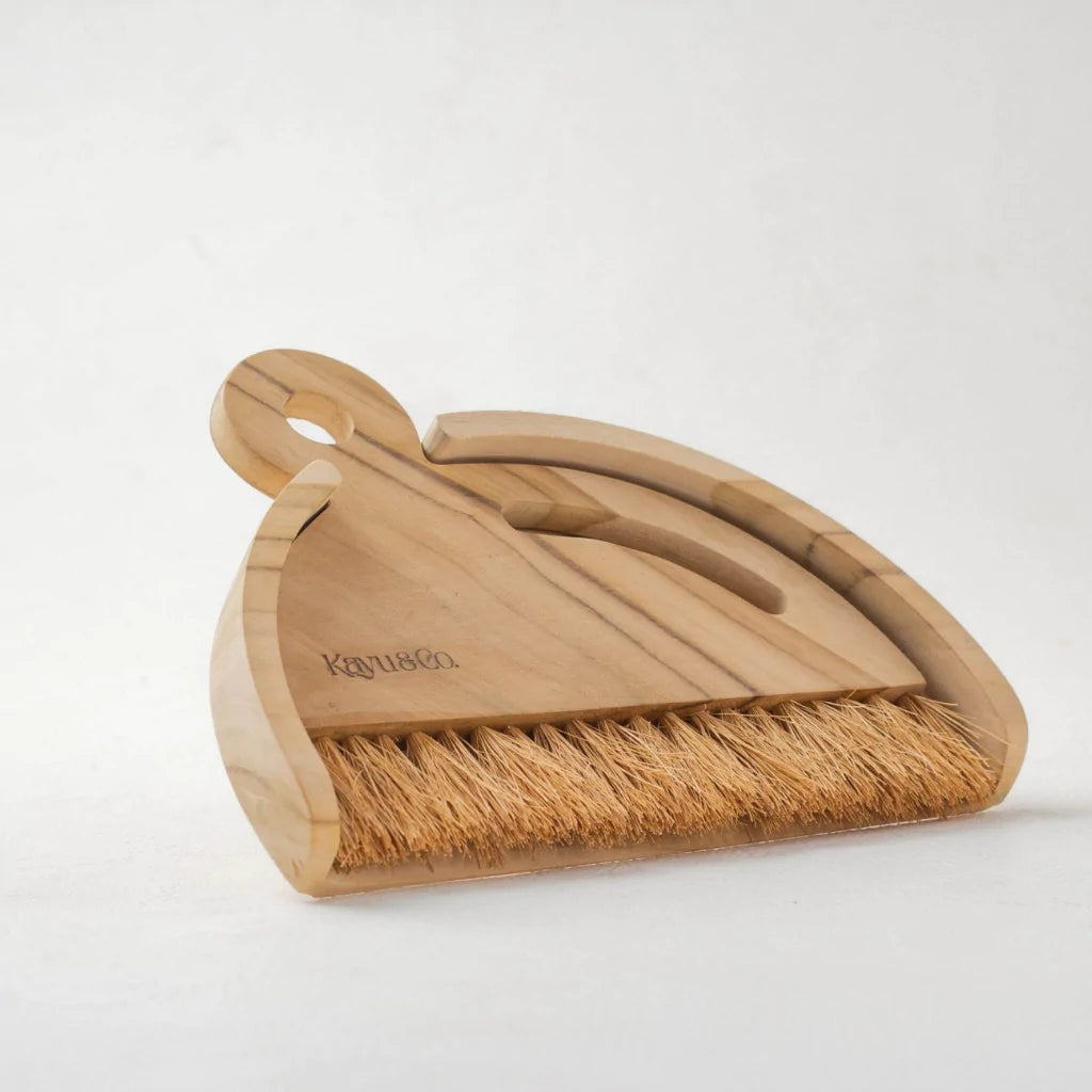 Wooden Dustpan and Brush - Kayu & Co